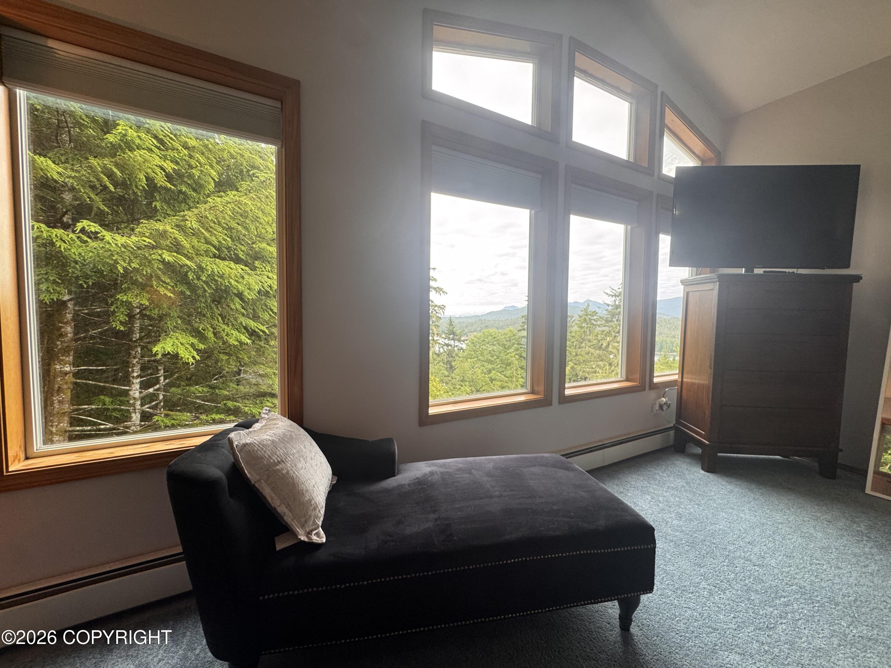 390 Forest Park Drive Property Photo 17