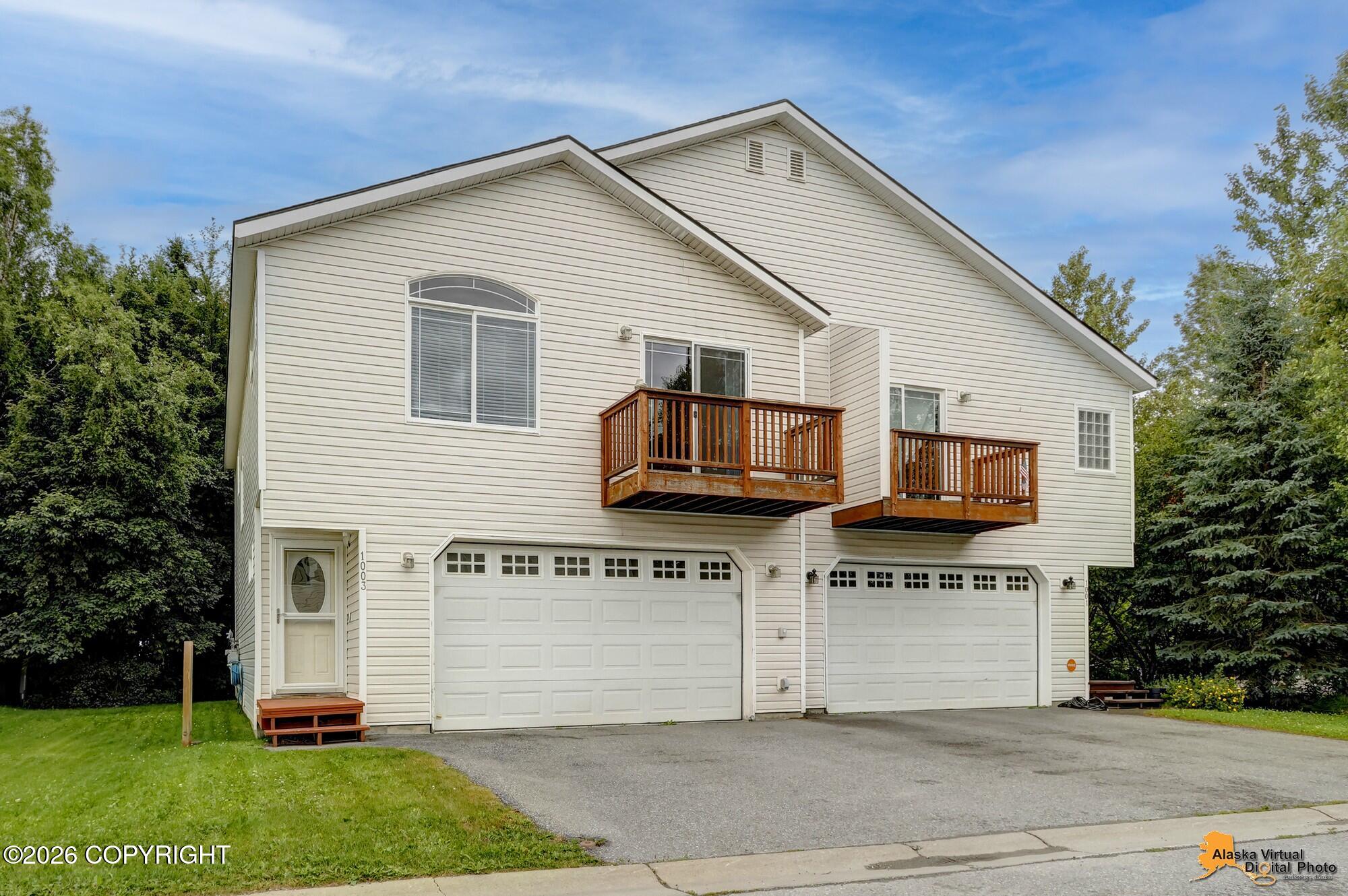1003 Oakridge Drive Property Photo 1