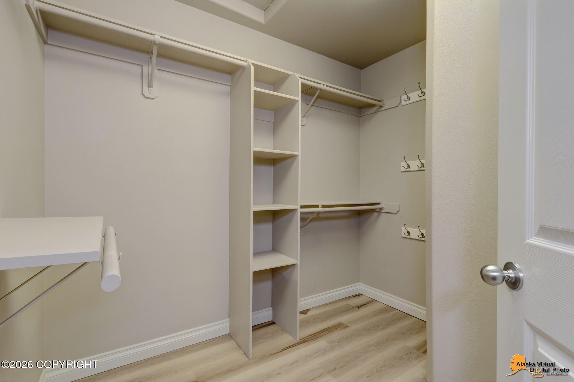 1003 Oakridge Drive Property Photo 18