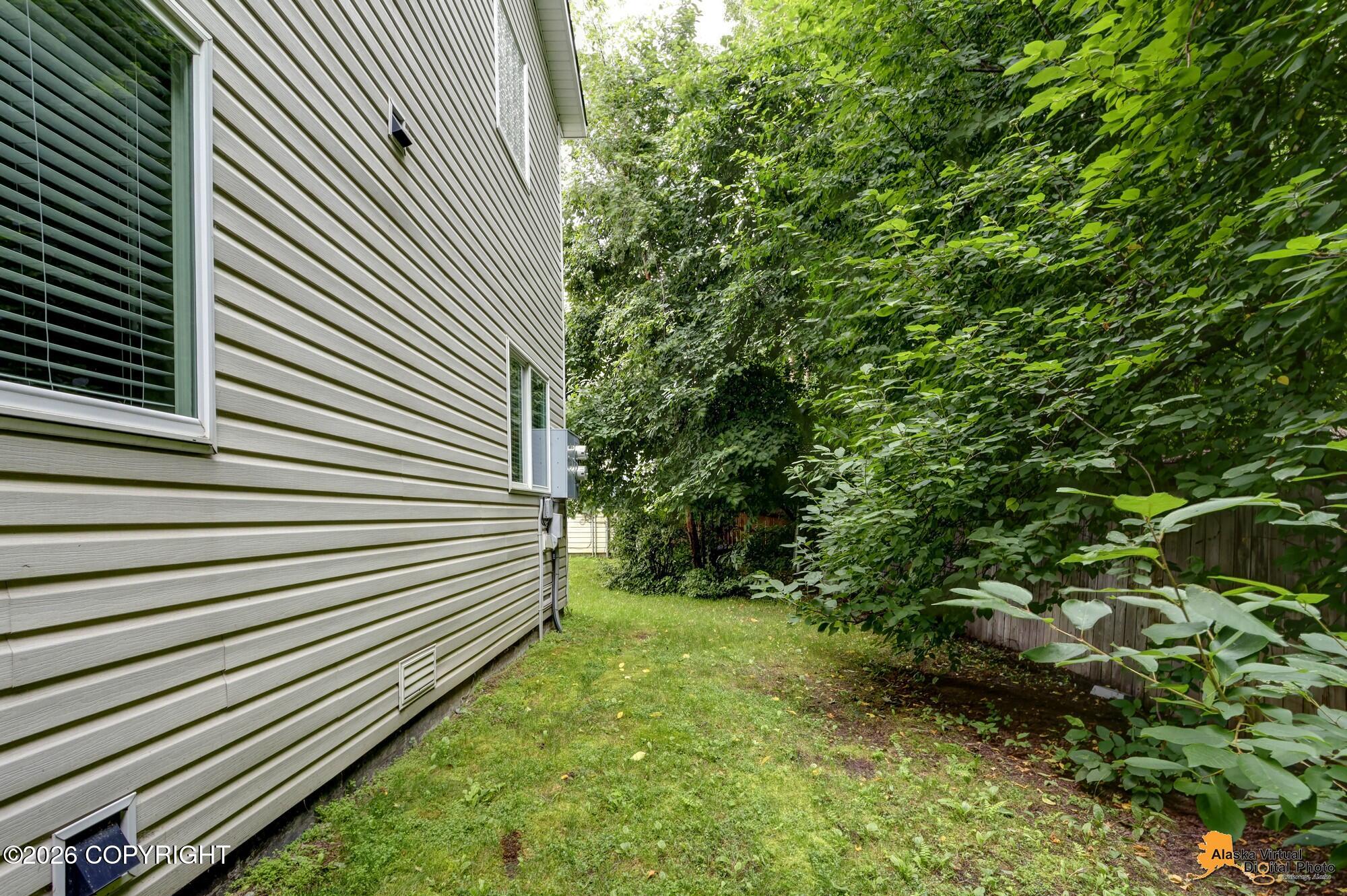 1003 Oakridge Drive Property Photo 38