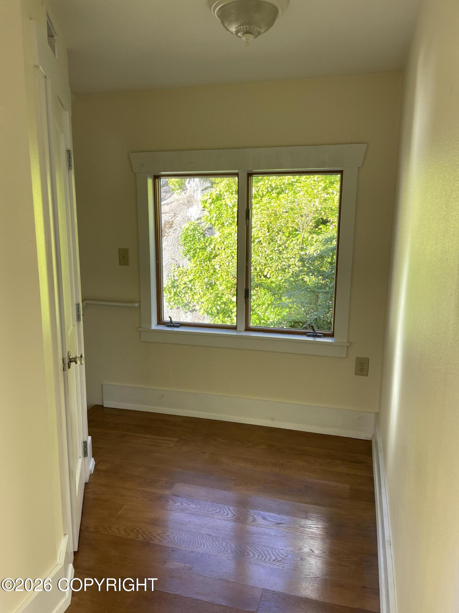 852 Harding Street Upper Property Photo 21