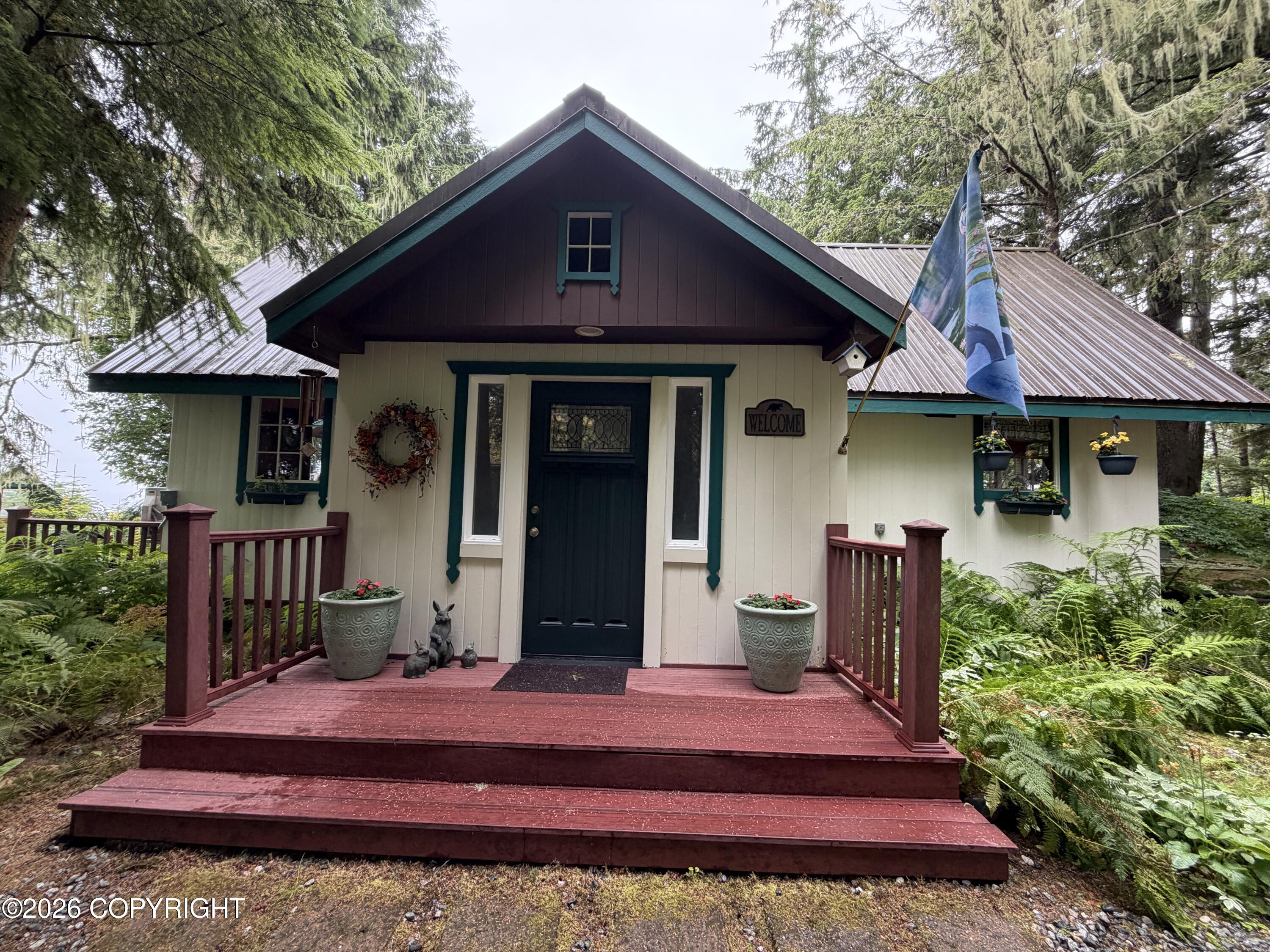 707-b Sandy Beach Road Property Photo 3