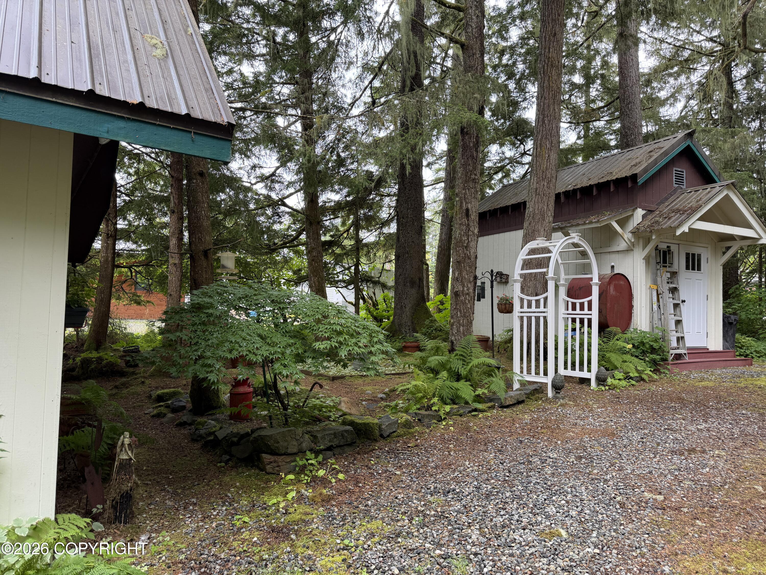 707-b Sandy Beach Road Property Photo 42