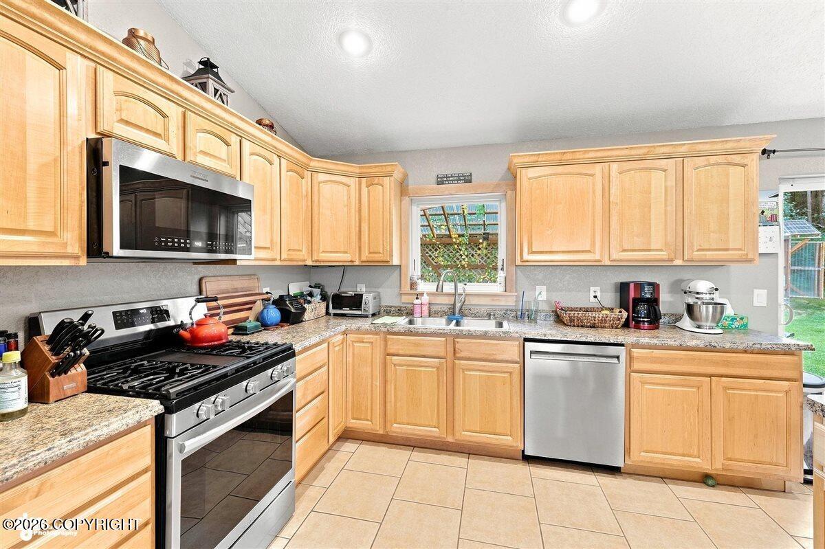 36721 St Theresa Road Property Photo 17