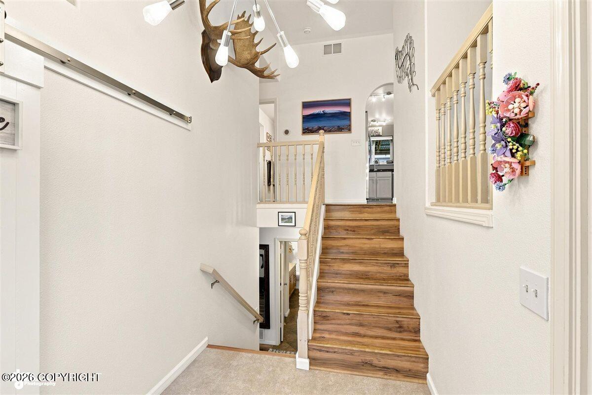 2441 Winterchase Circle Property Photo 4