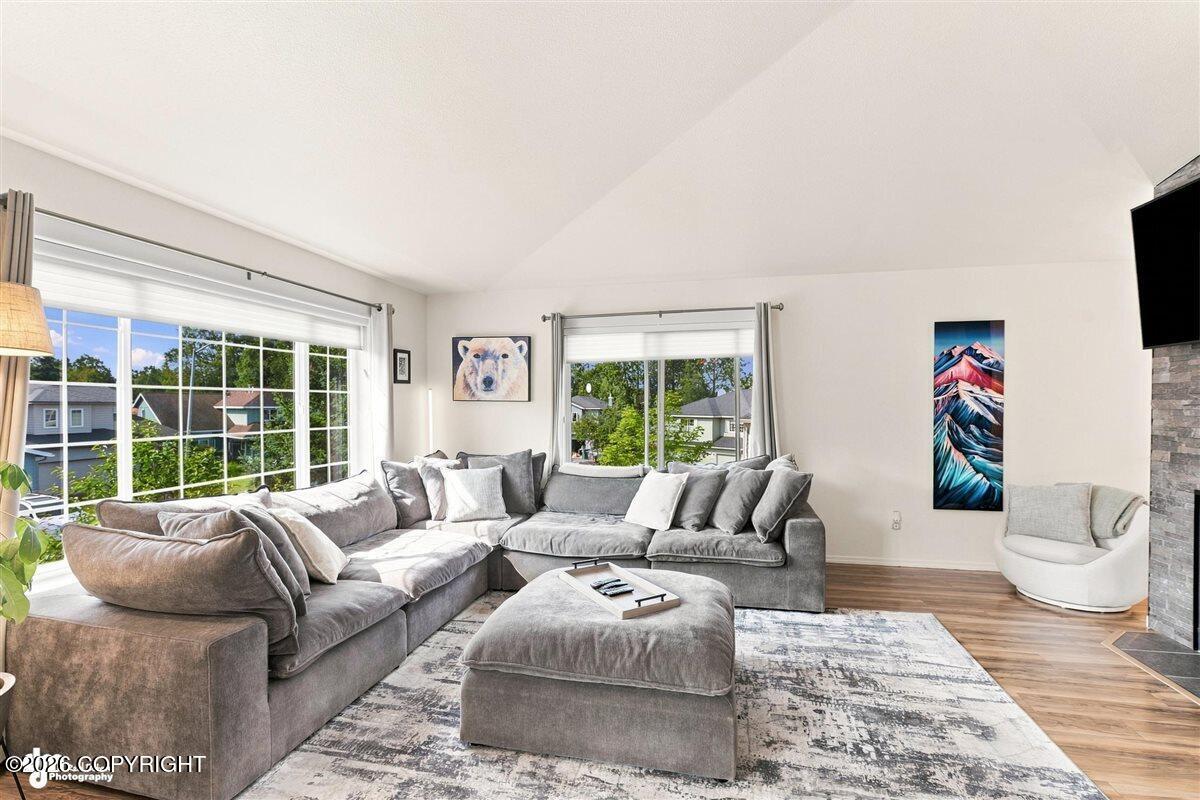 2441 Winterchase Circle Property Photo 6