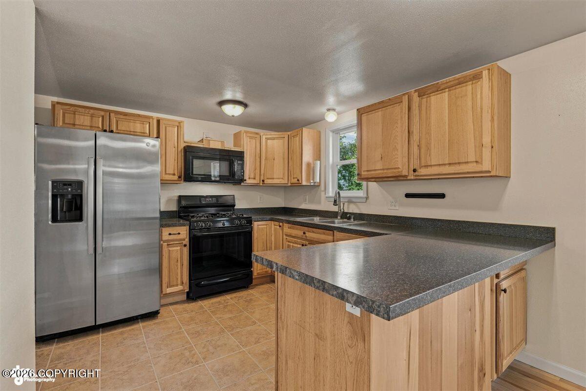 4502 Klondike Court Property Photo 8