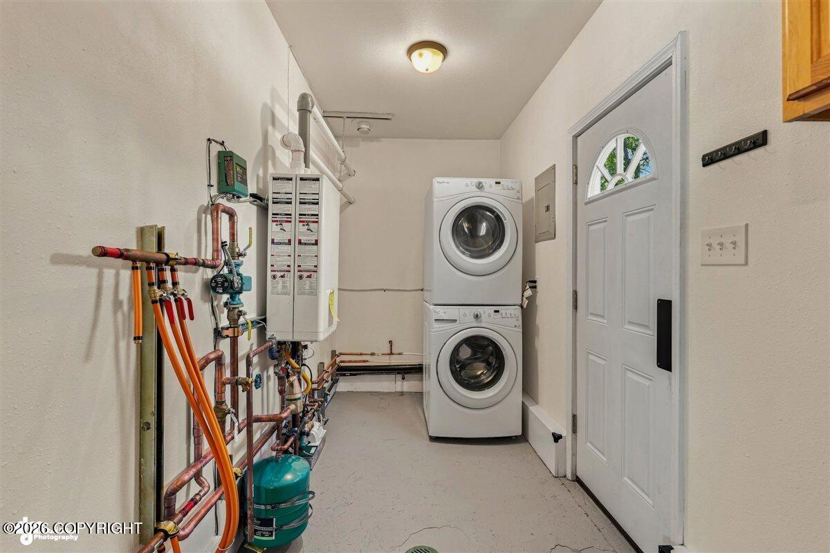 4502 Klondike Court Property Photo 12