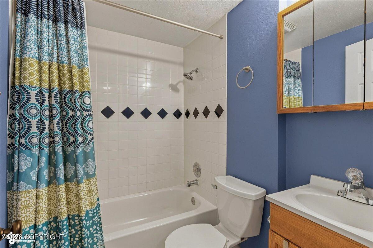 4502 Klondike Court Property Photo 14
