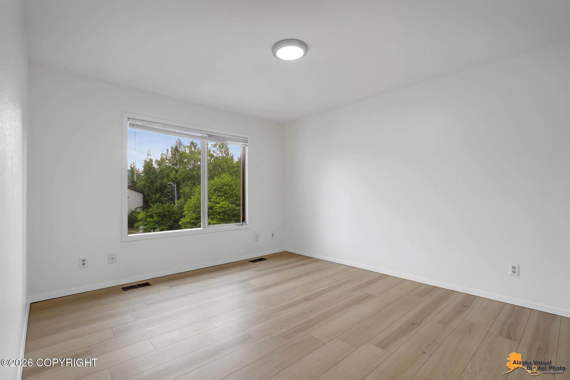 7444 Foxridge Way #3-g Property Photo 15