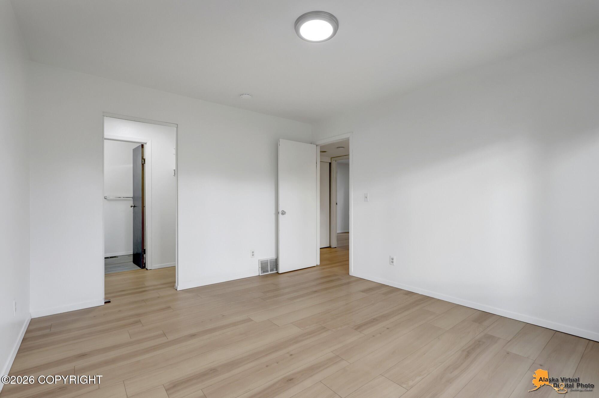 7444 Foxridge Way #3-g Property Photo 16