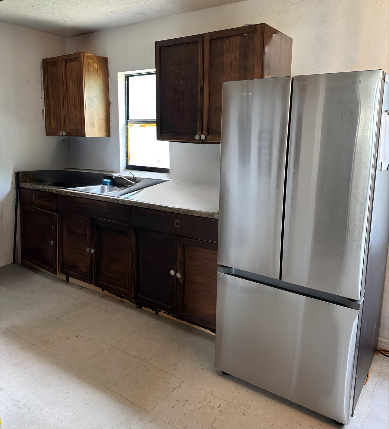 523 B Way Property Photo 5