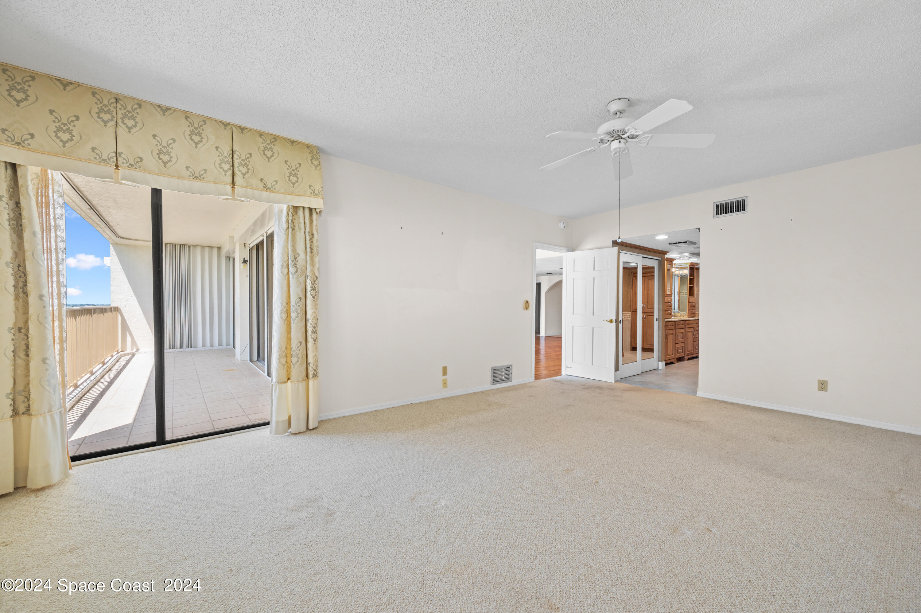 750 N Atlantic Avenue 608 Property Photo 14