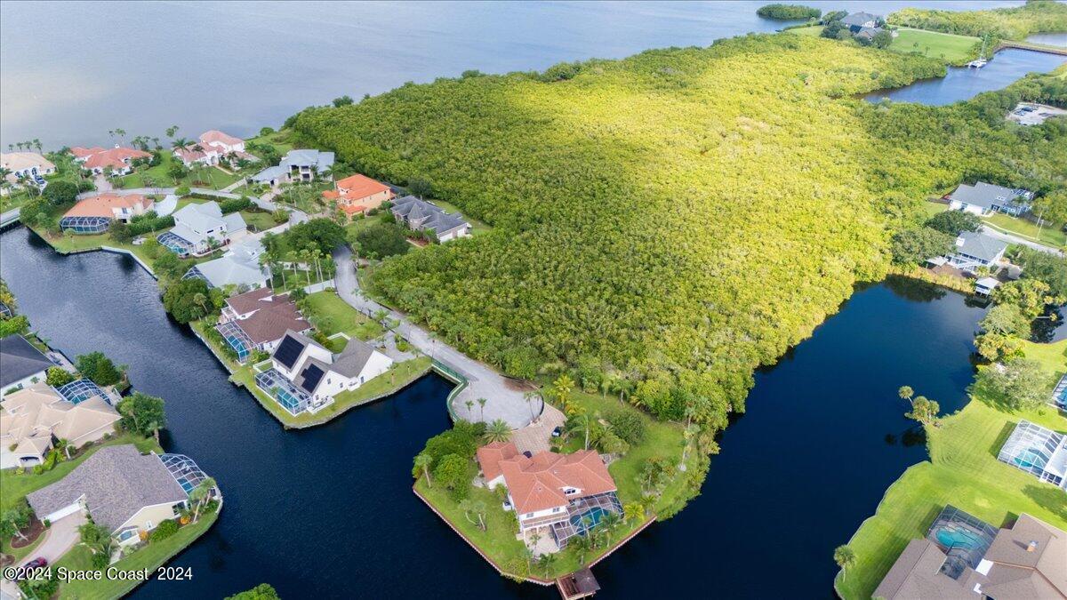 000 River Moorings Property Photo 1