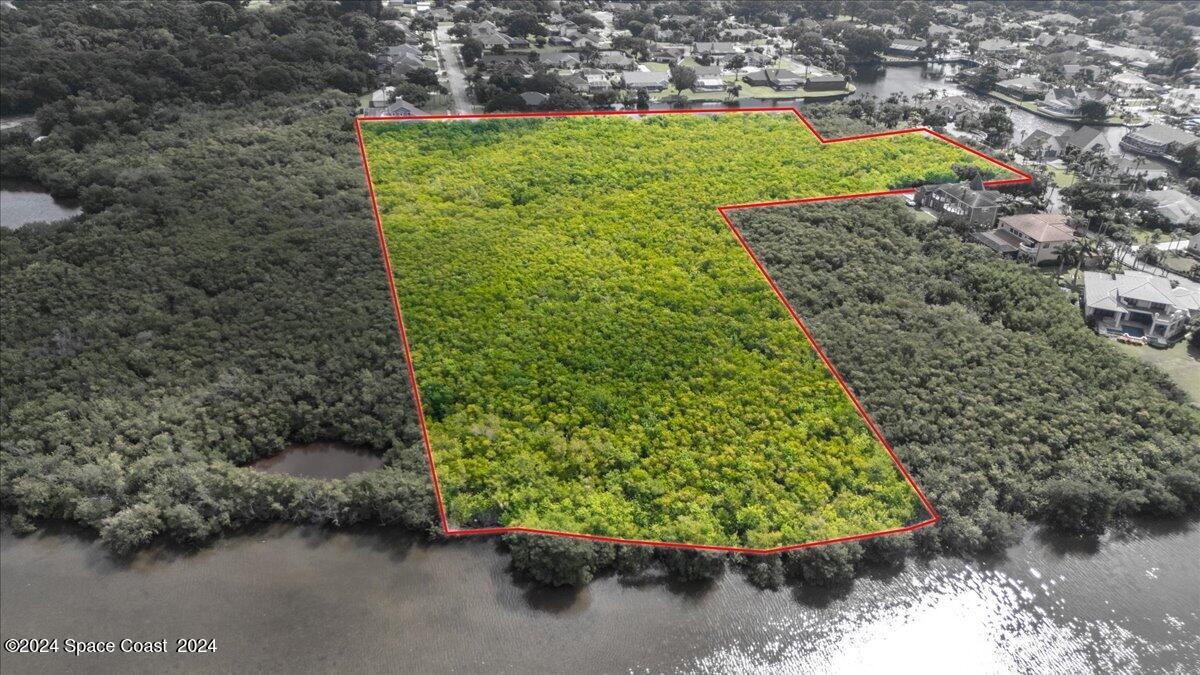 000 River Moorings Property Photo 4