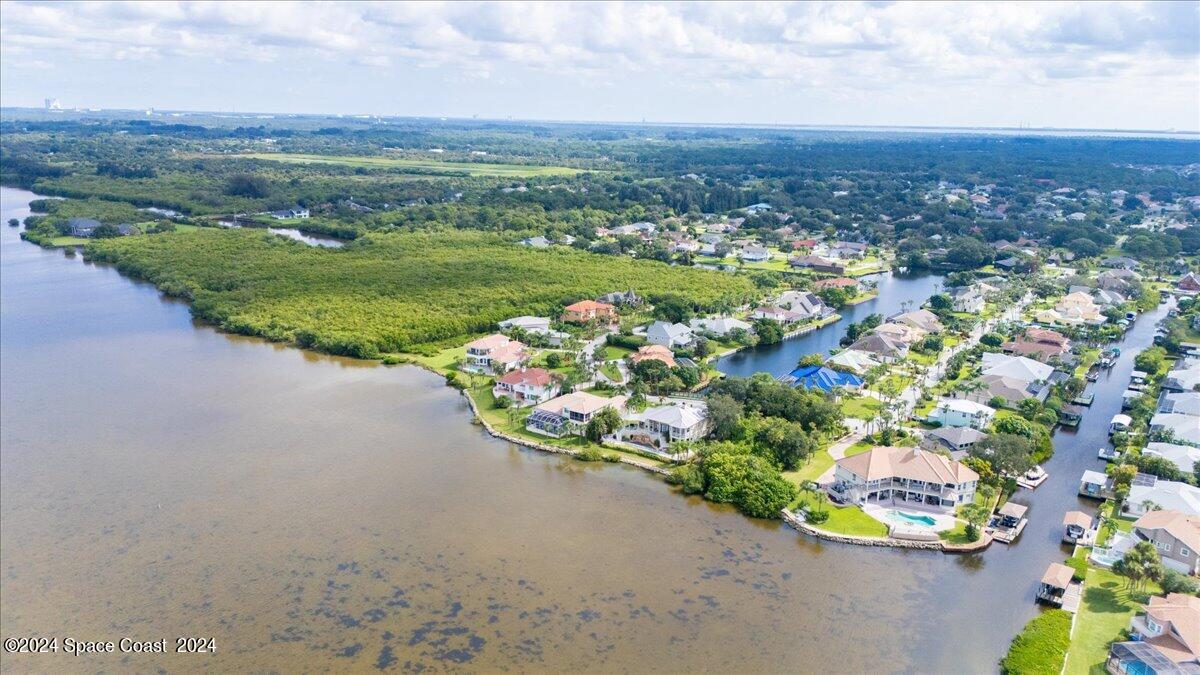 000 River Moorings Property Photo 9