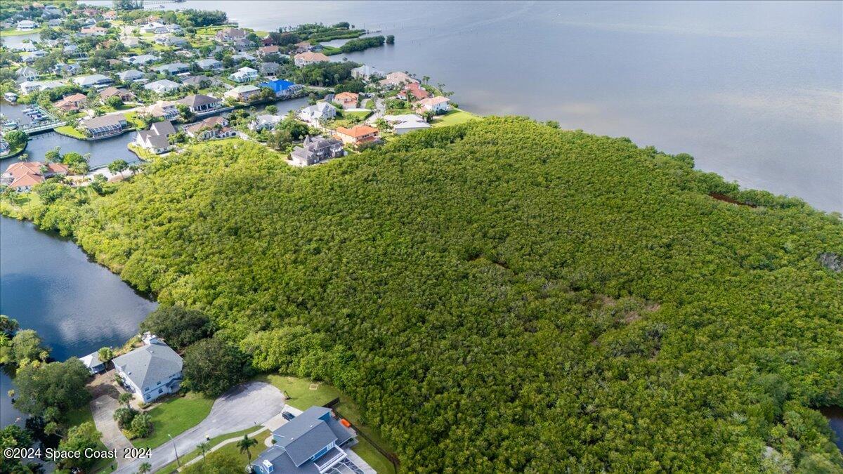000 River Moorings Property Photo 11