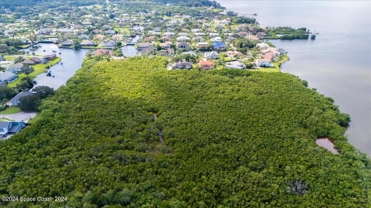 000 River Moorings Property Photo 12