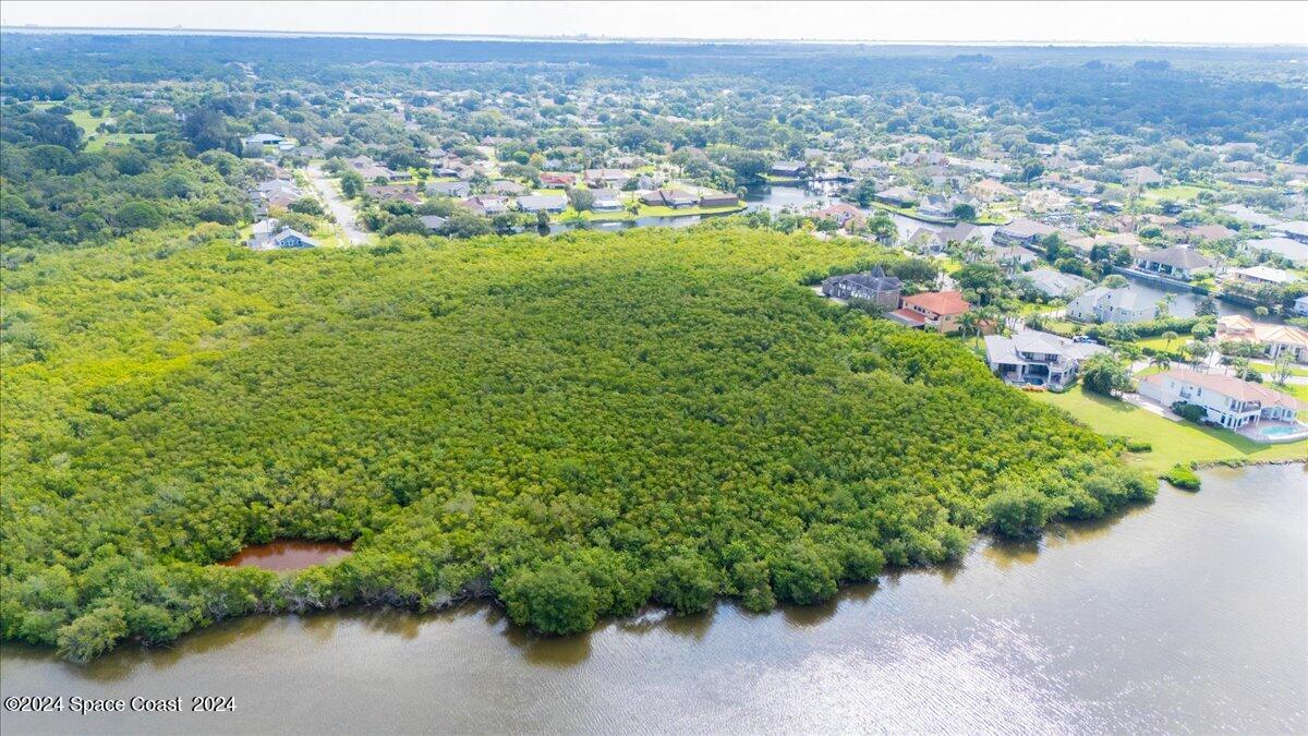 000 River Moorings Property Photo 14
