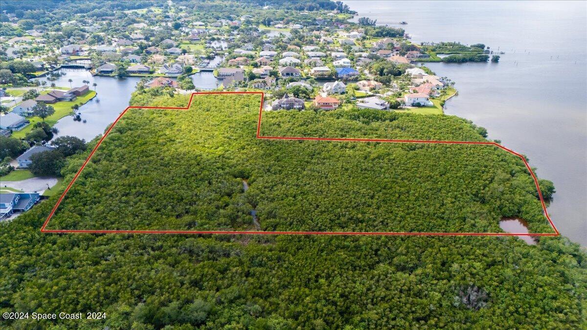 000 River Moorings Property Photo 26