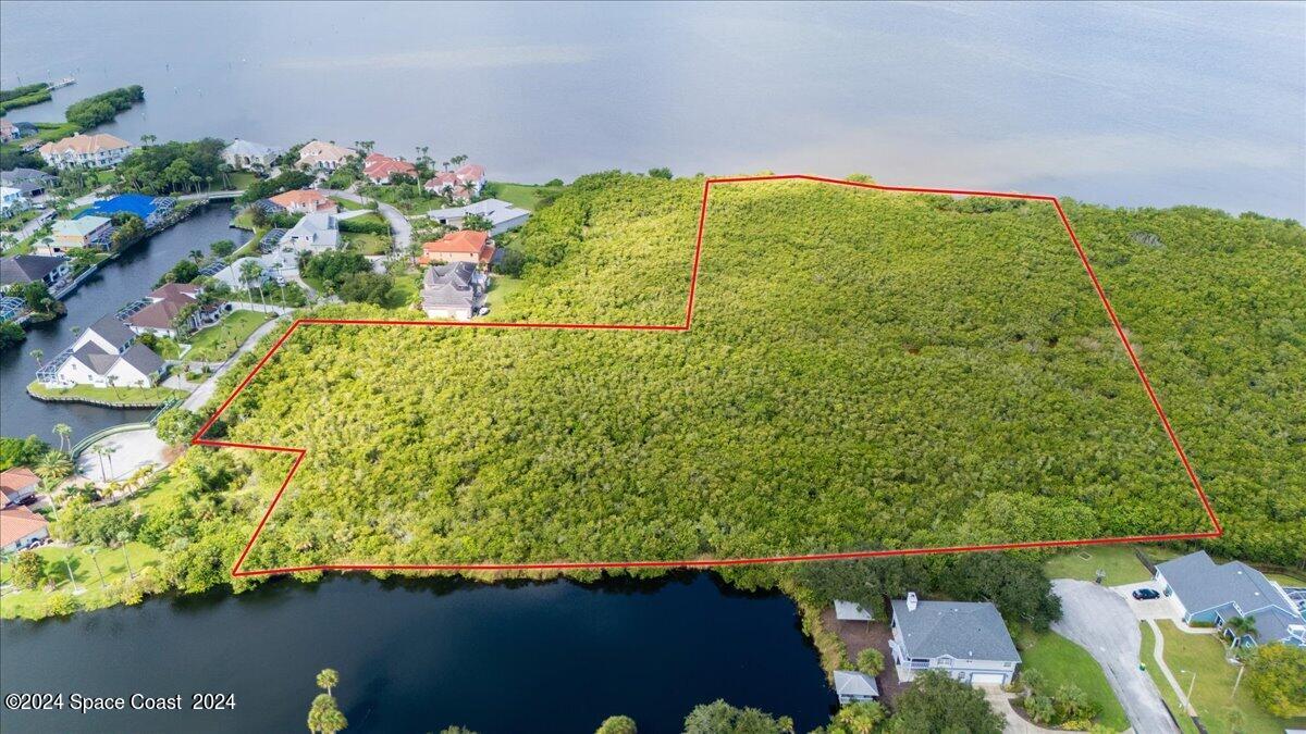 000 River Moorings Property Photo 27