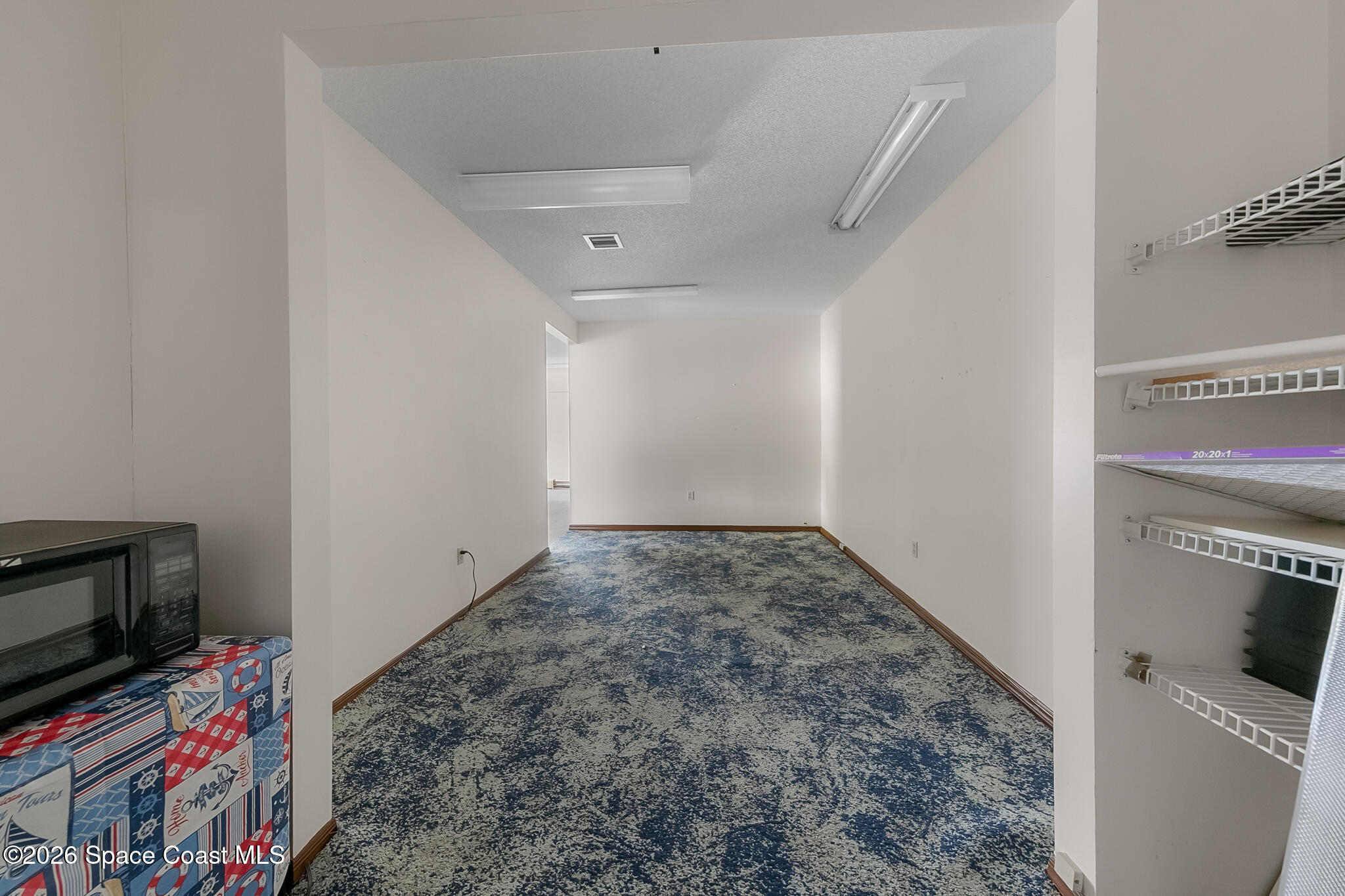 107 S Park Avenue S 121 Property Photo 3