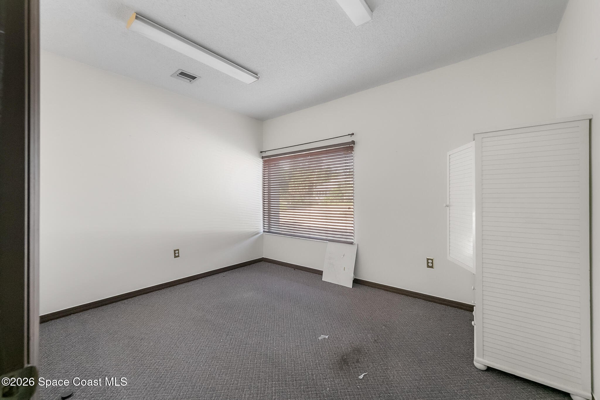 107 S Park Avenue S 121 Property Photo 32