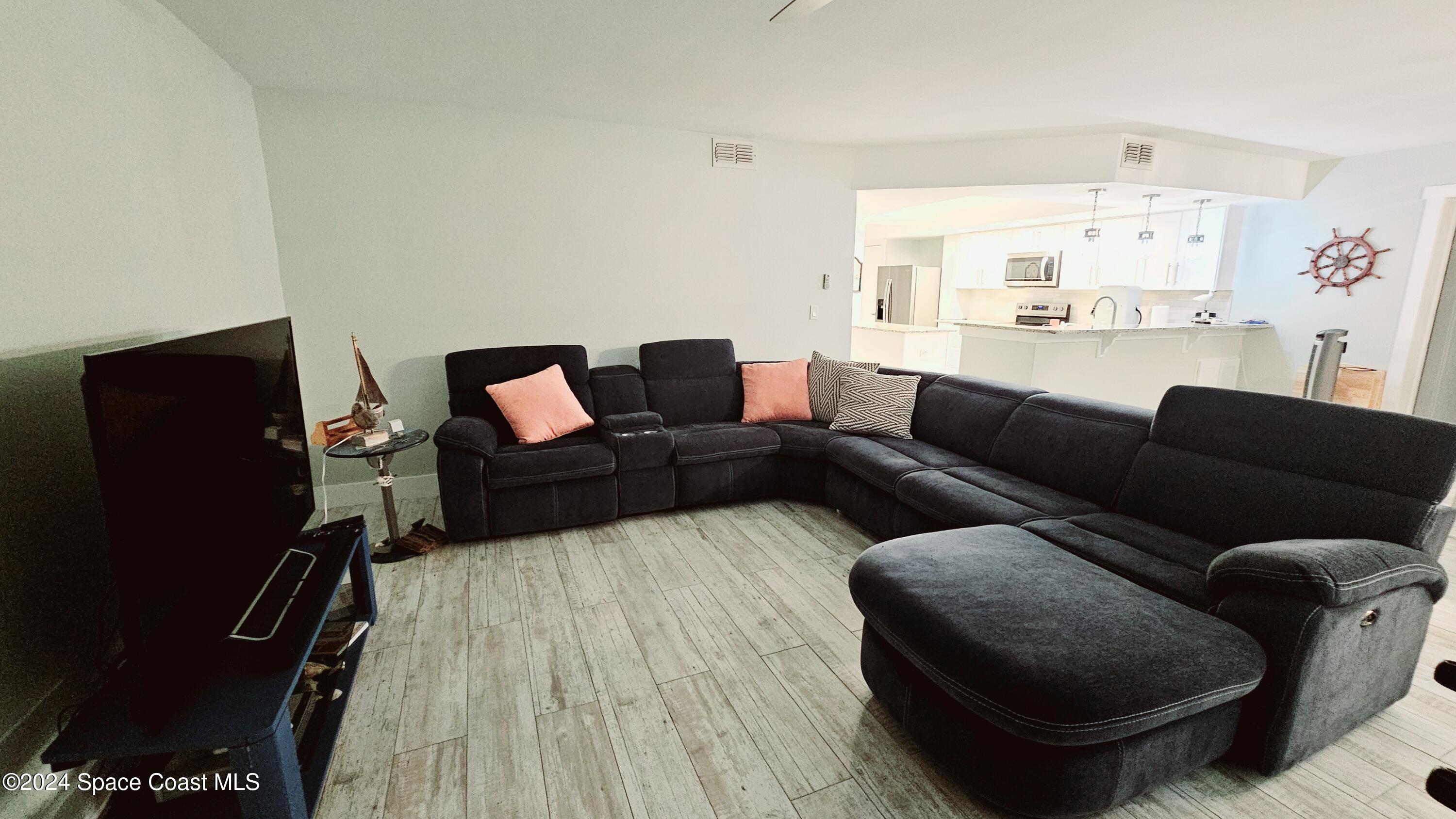 650 N Atlantic Avenue 109 Property Photo 4