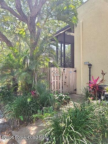 8751 Live Oak Court Property Photo 1