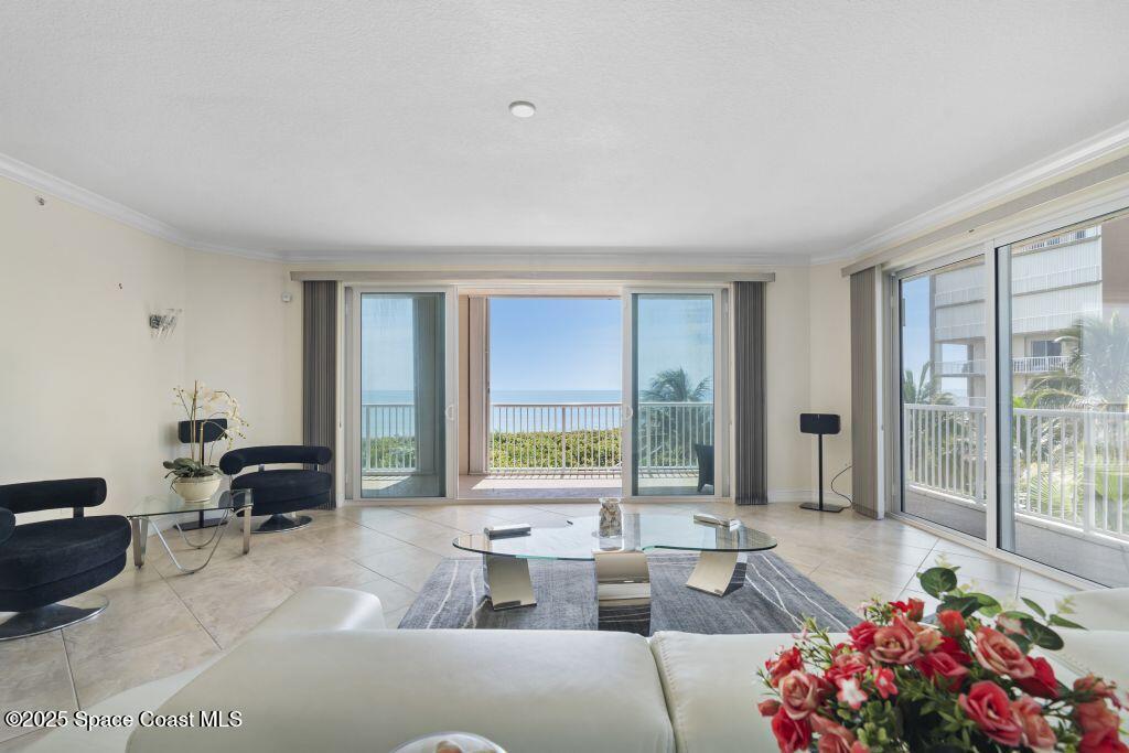 4180 N Hwy A1a 305b Property Photo 1