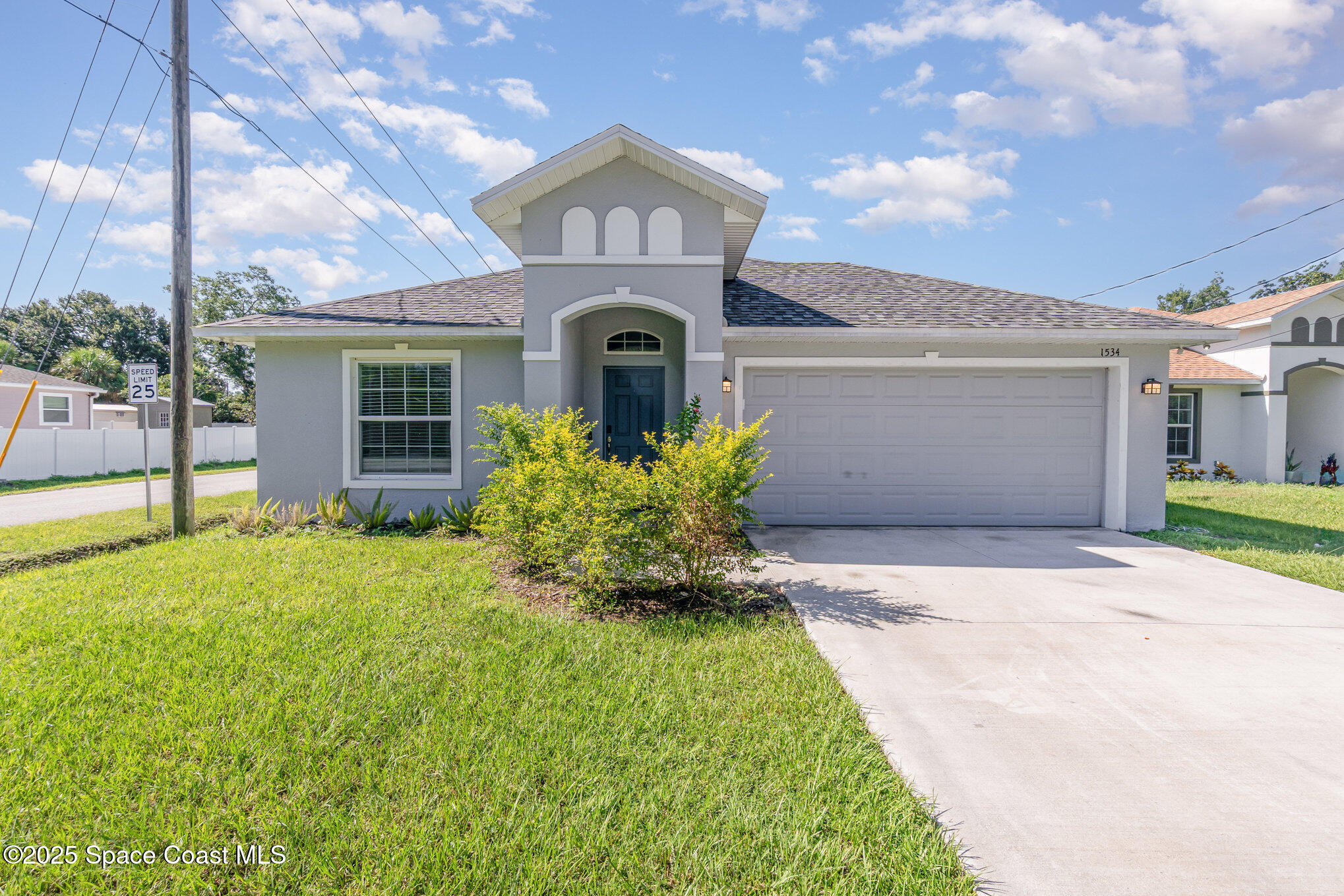 1534 Pine Street Property Photo 4