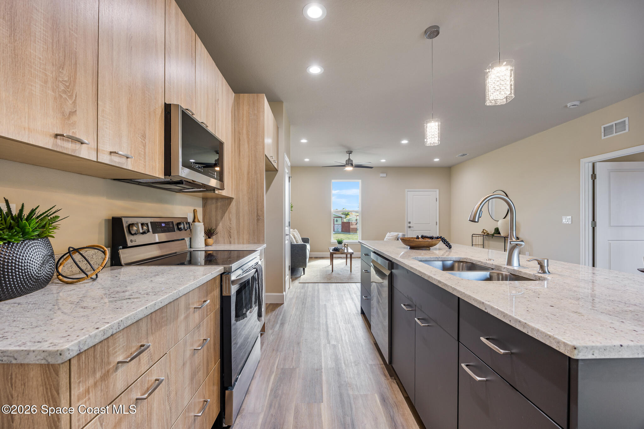 509 Andrew Street Se Property Photo 11