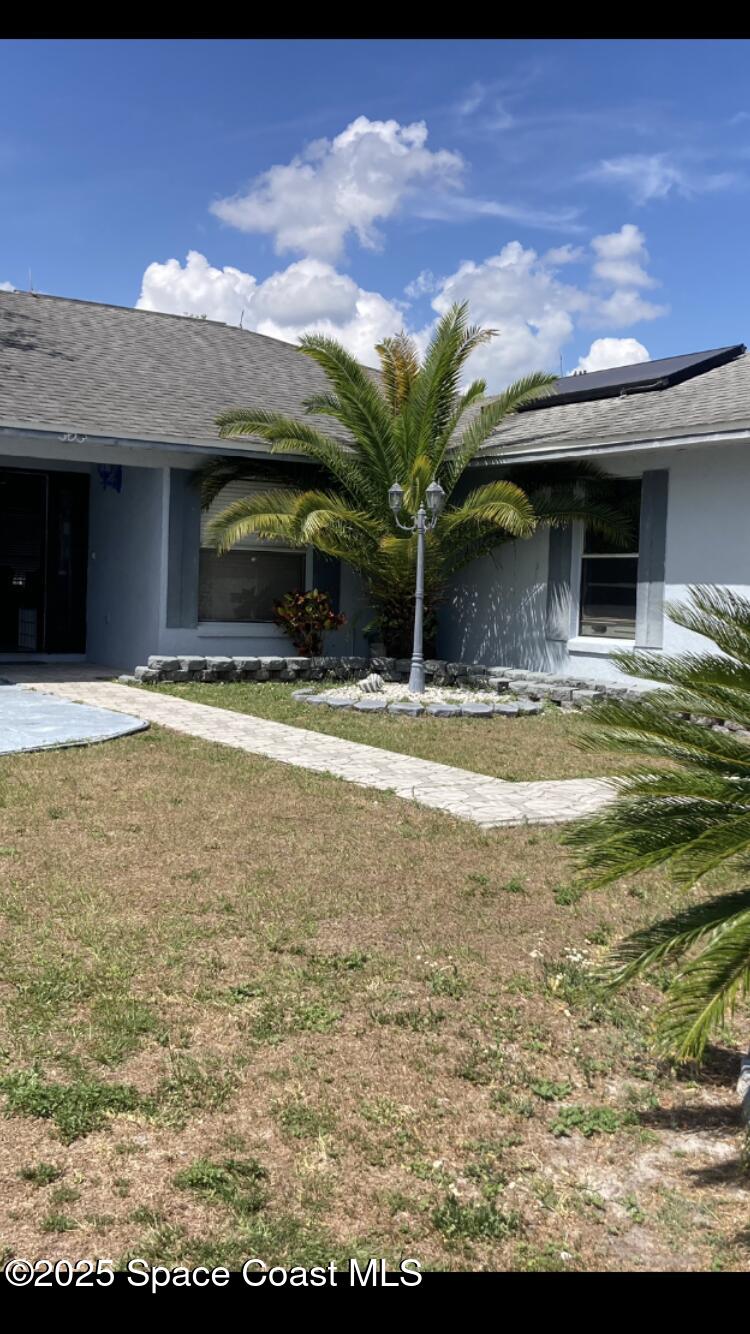 303 Cocoa Court Property Photo 2