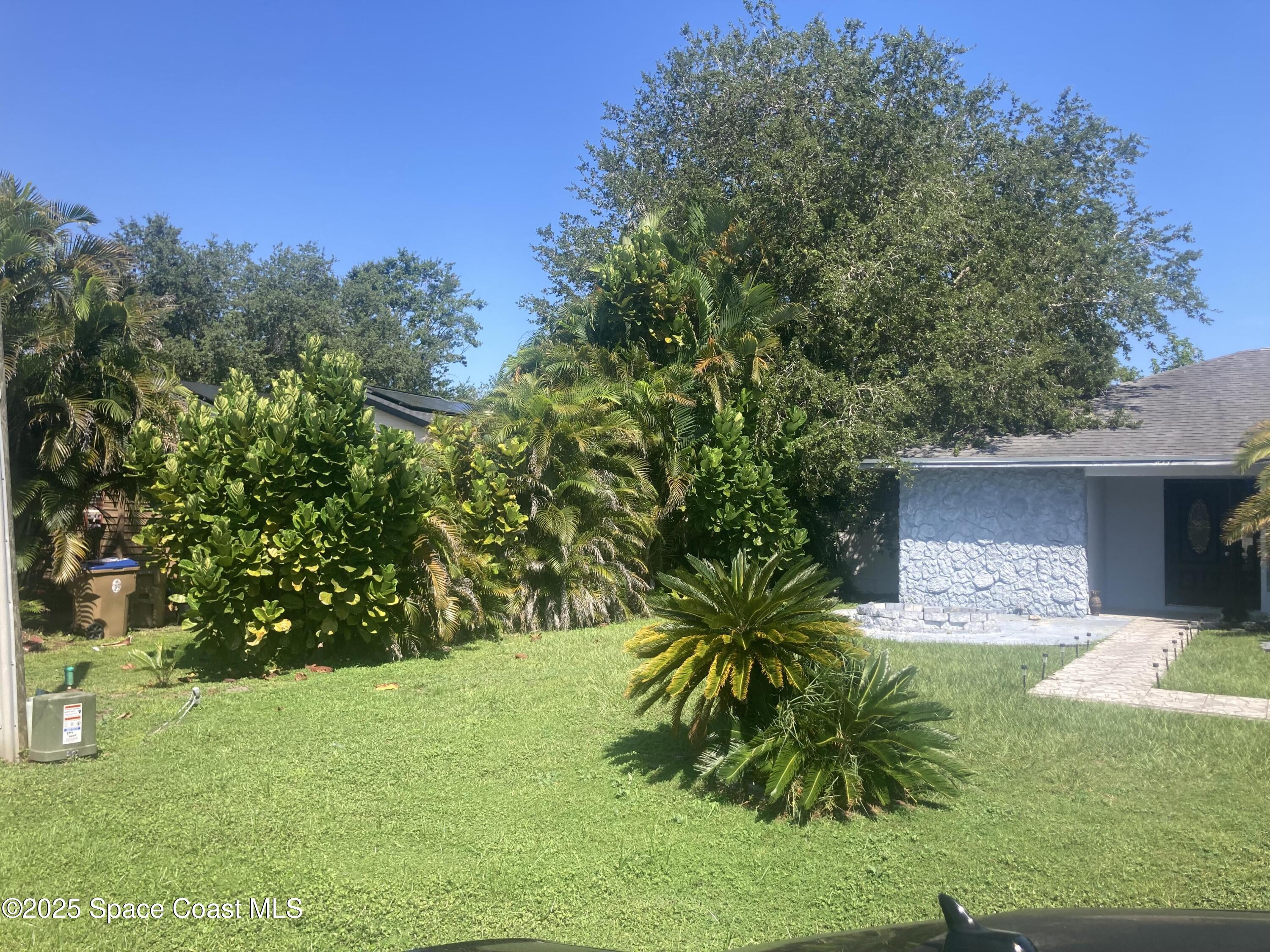 303 Cocoa Court Property Photo 25