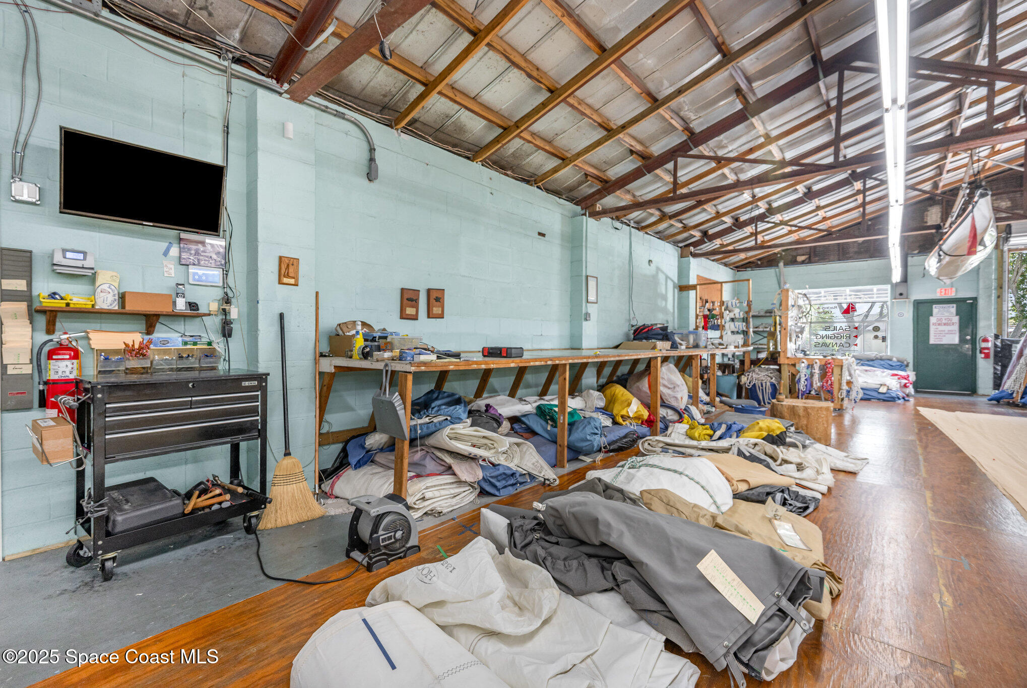 229 Forrest Avenue Property Photo 17