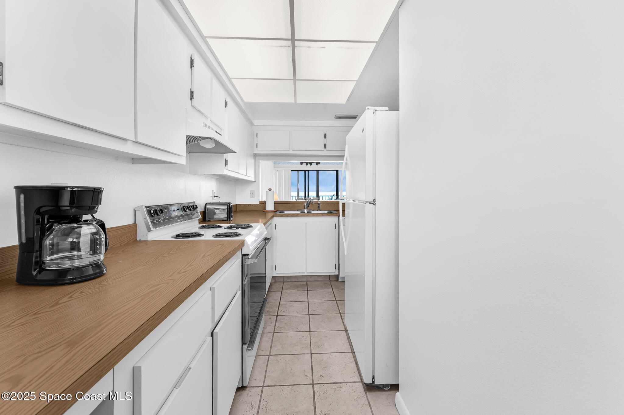 2469 S Washington Avenue C208 Property Photo 4