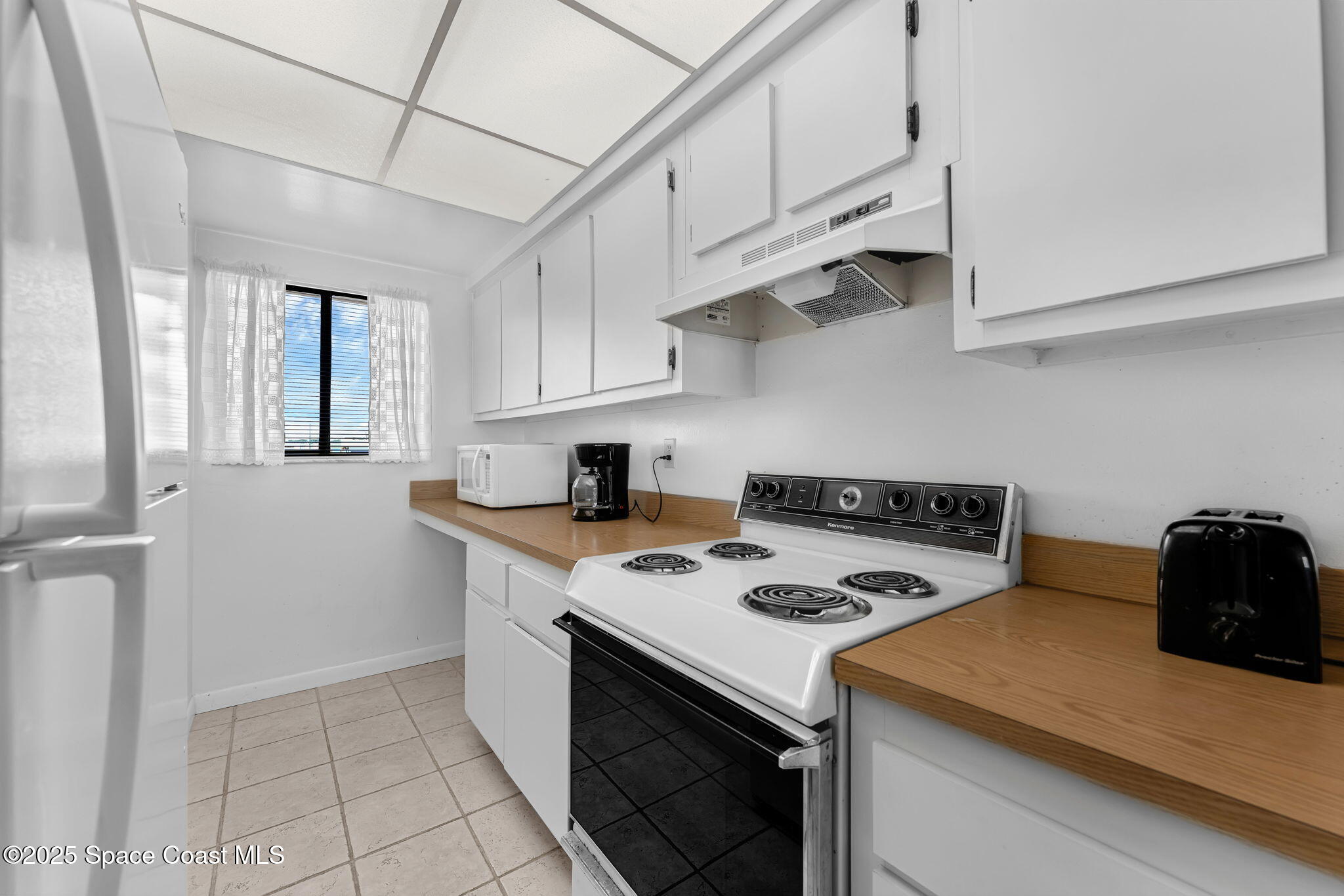 2469 S Washington Avenue C208 Property Photo 8