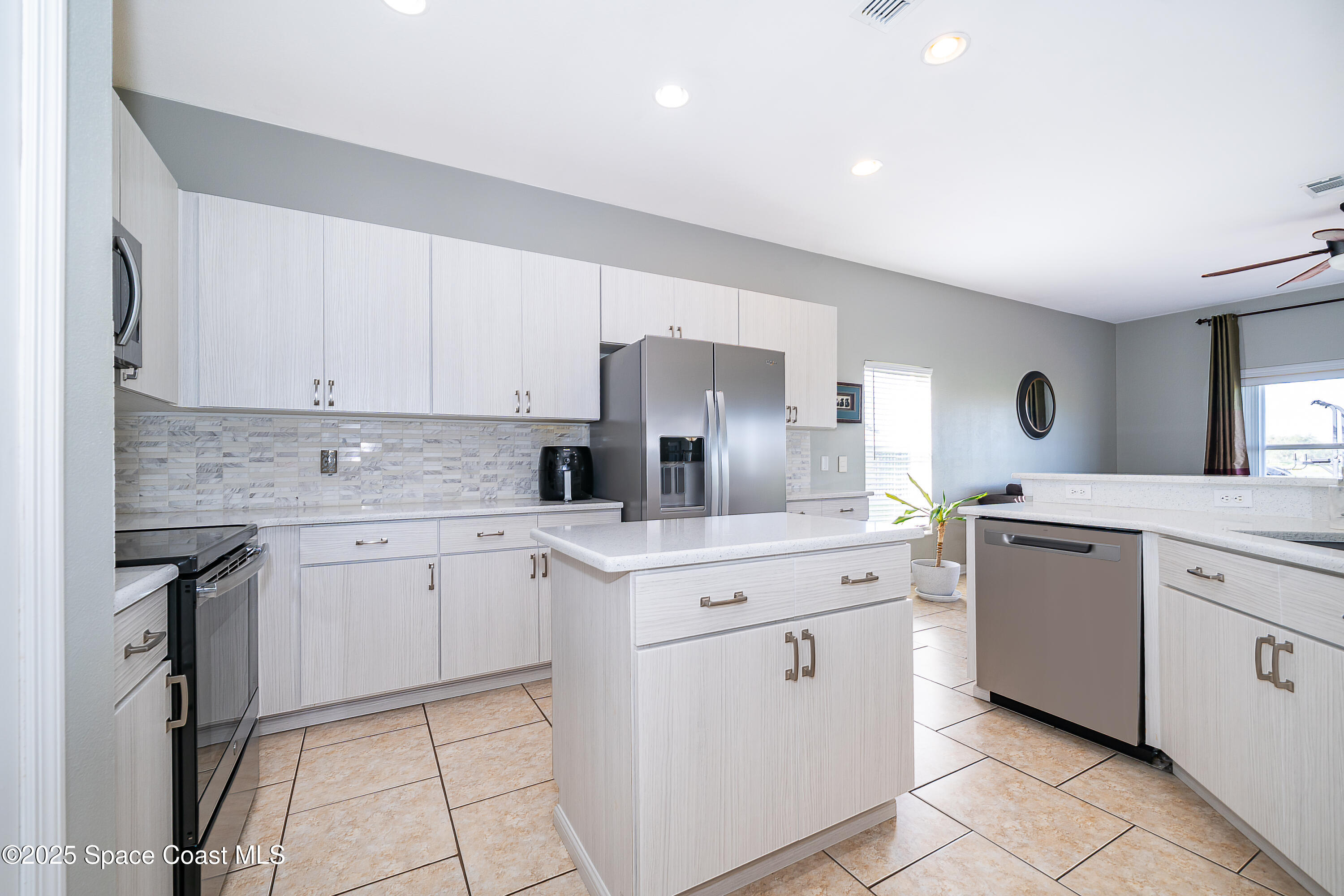 3426 Harborside Court Property Photo 14