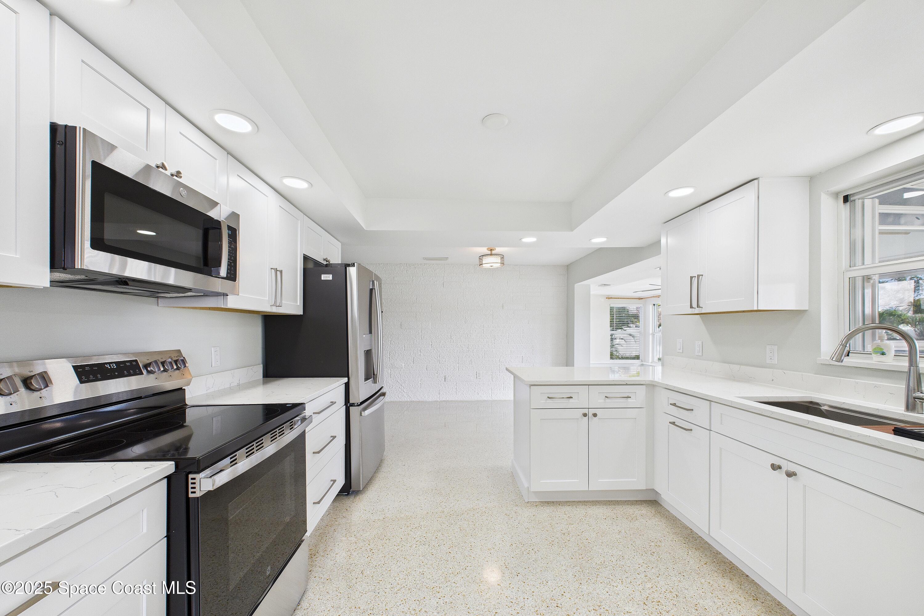 1455 Hannah Drive Property Photo 3