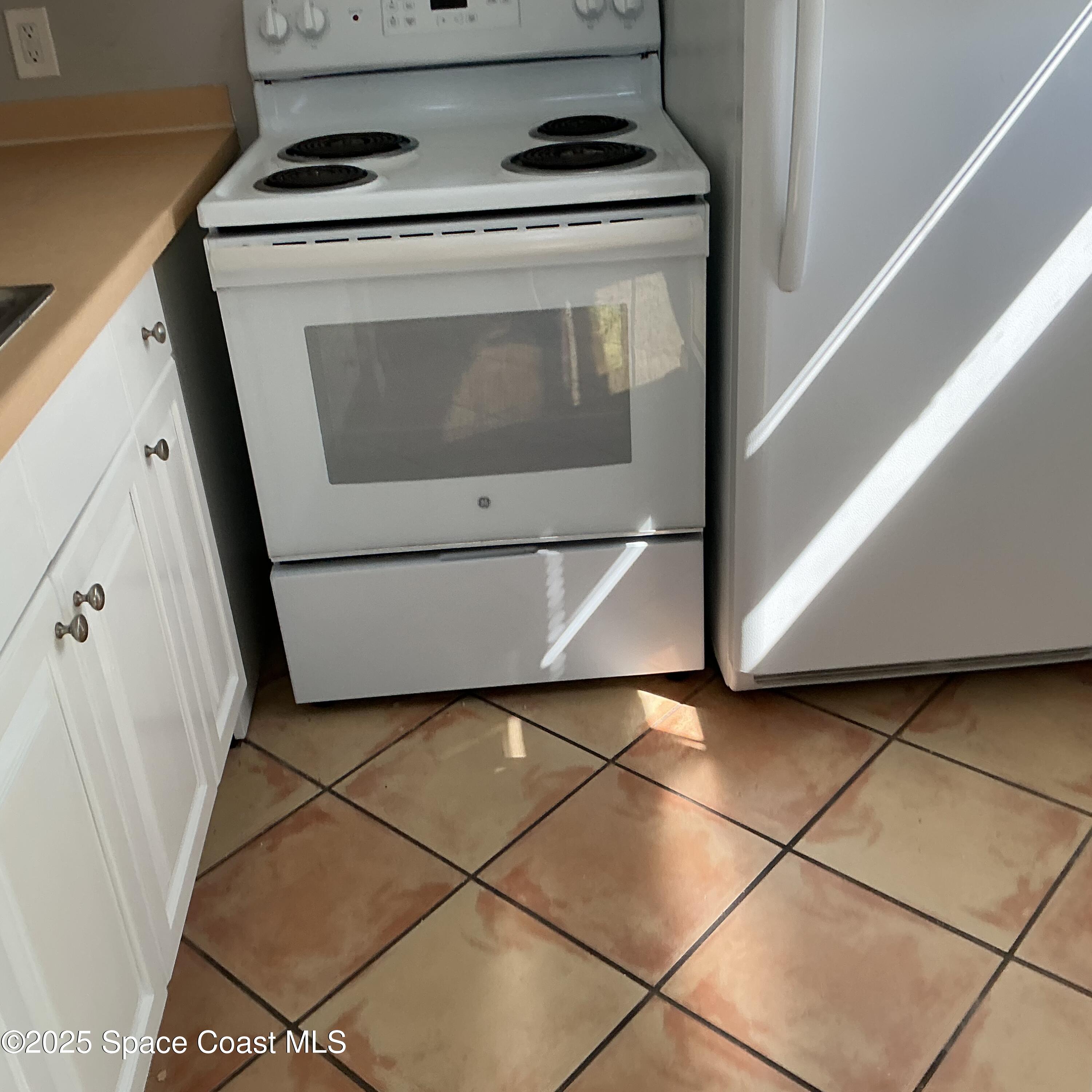 420 Monroe Avenue D202 Property Photo 17