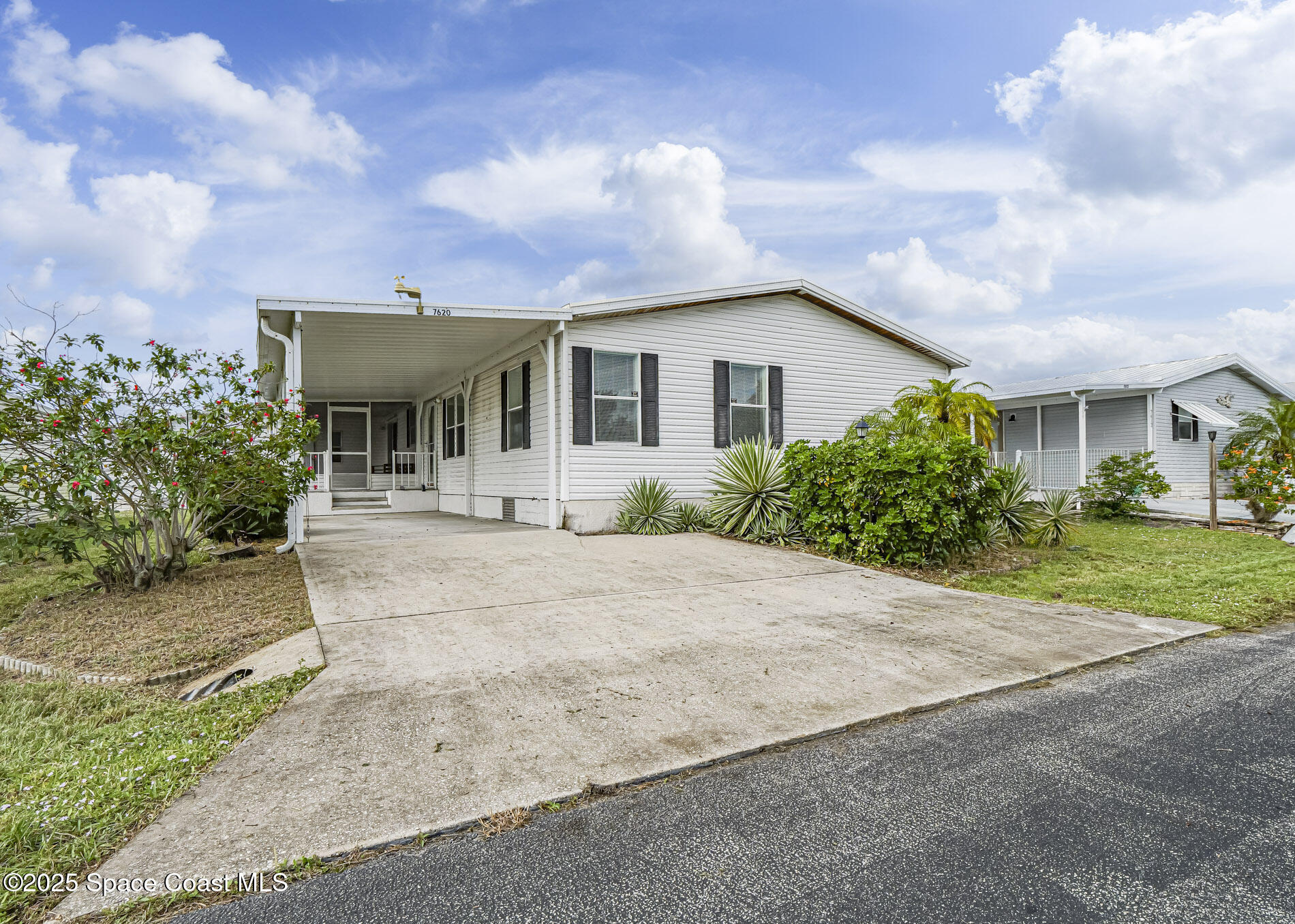 7620 Boxelder Road E Property Photo 1