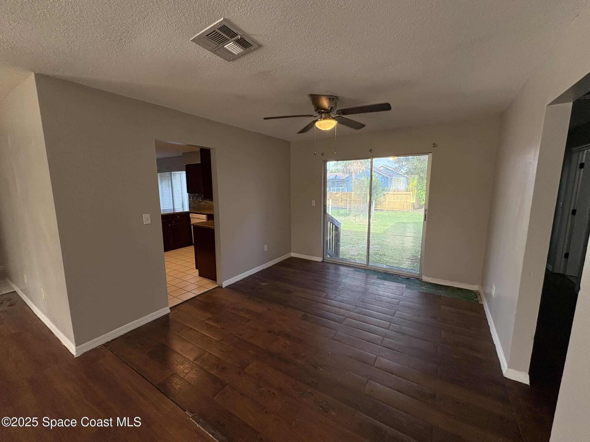 728 44th Ave Avenue E Property Photo 10