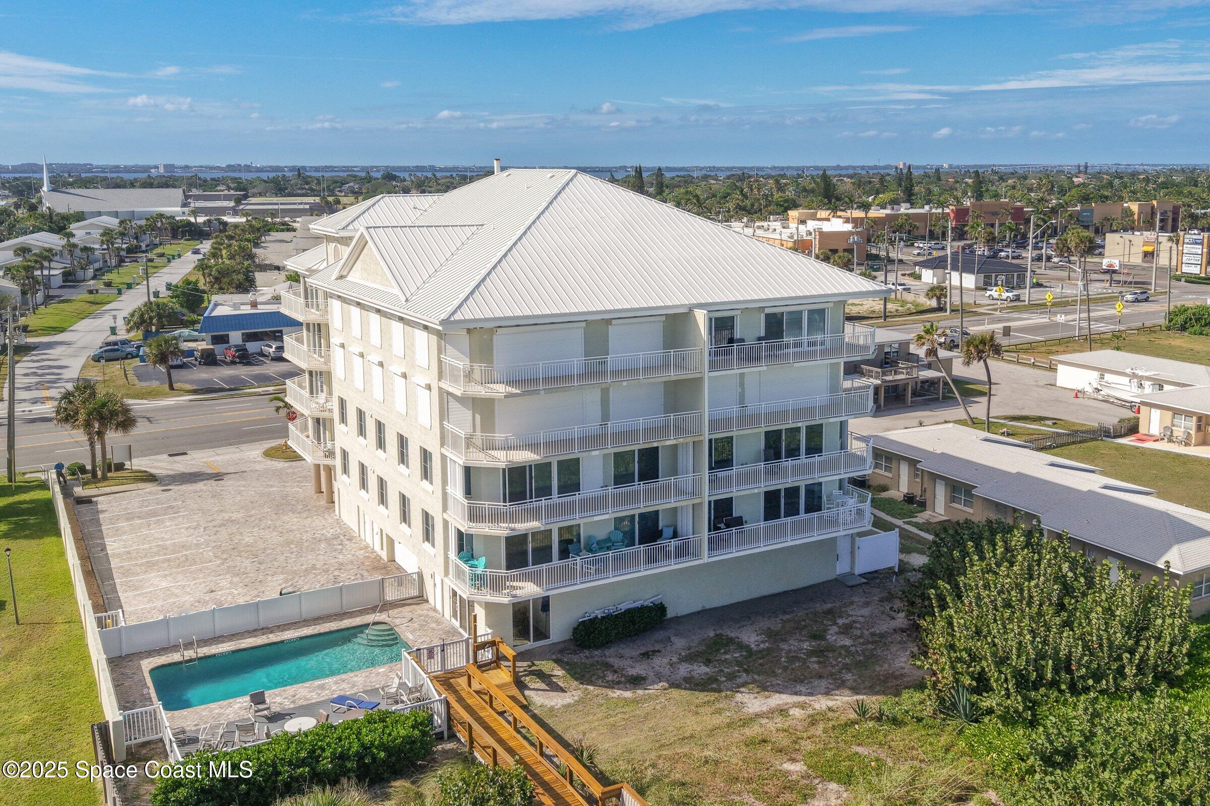 1125 N Highway A1a 501 Property Photo 5