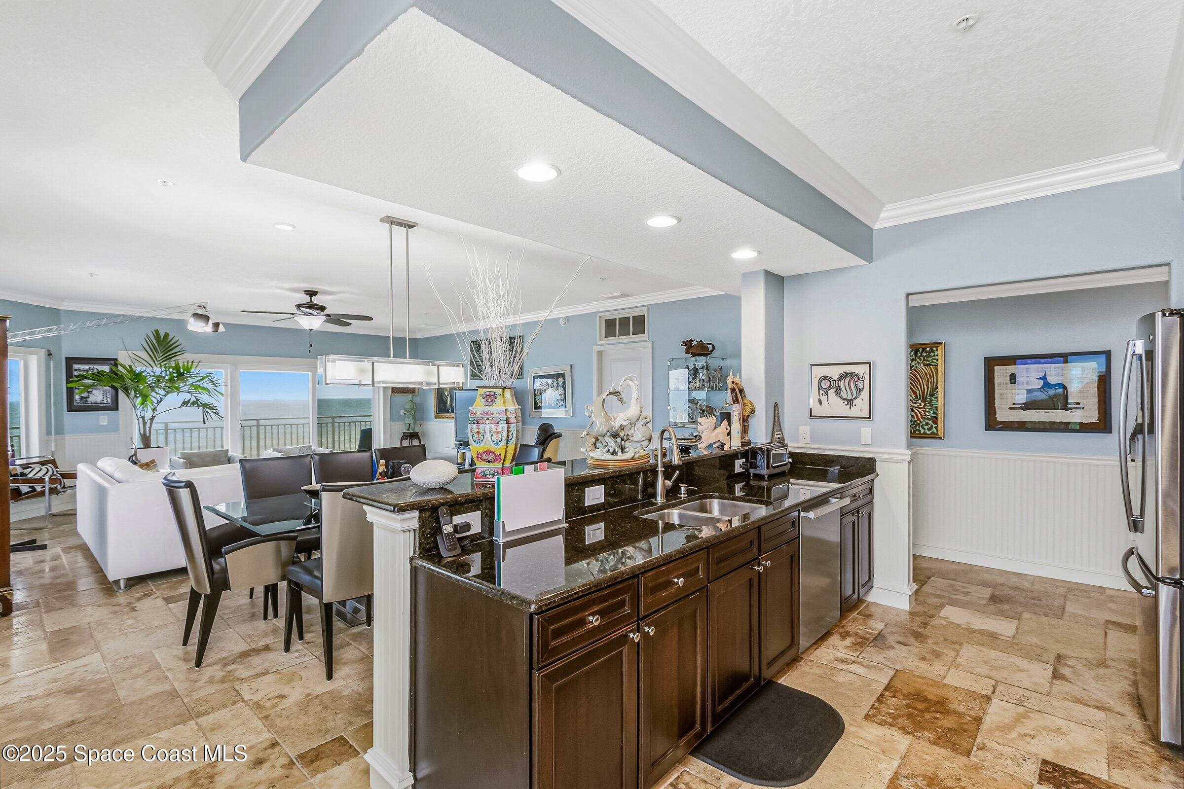 1125 N Highway A1a 501 Property Photo 18