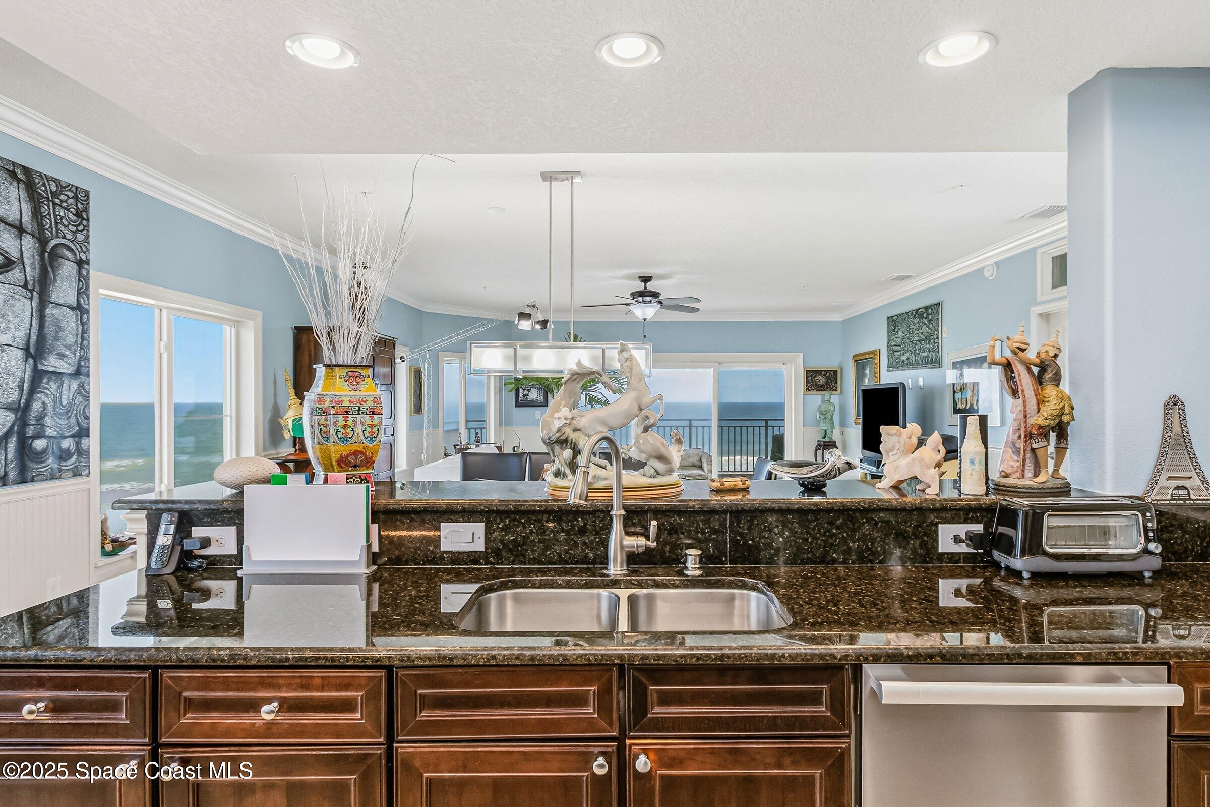 1125 N Highway A1a 501 Property Photo 20