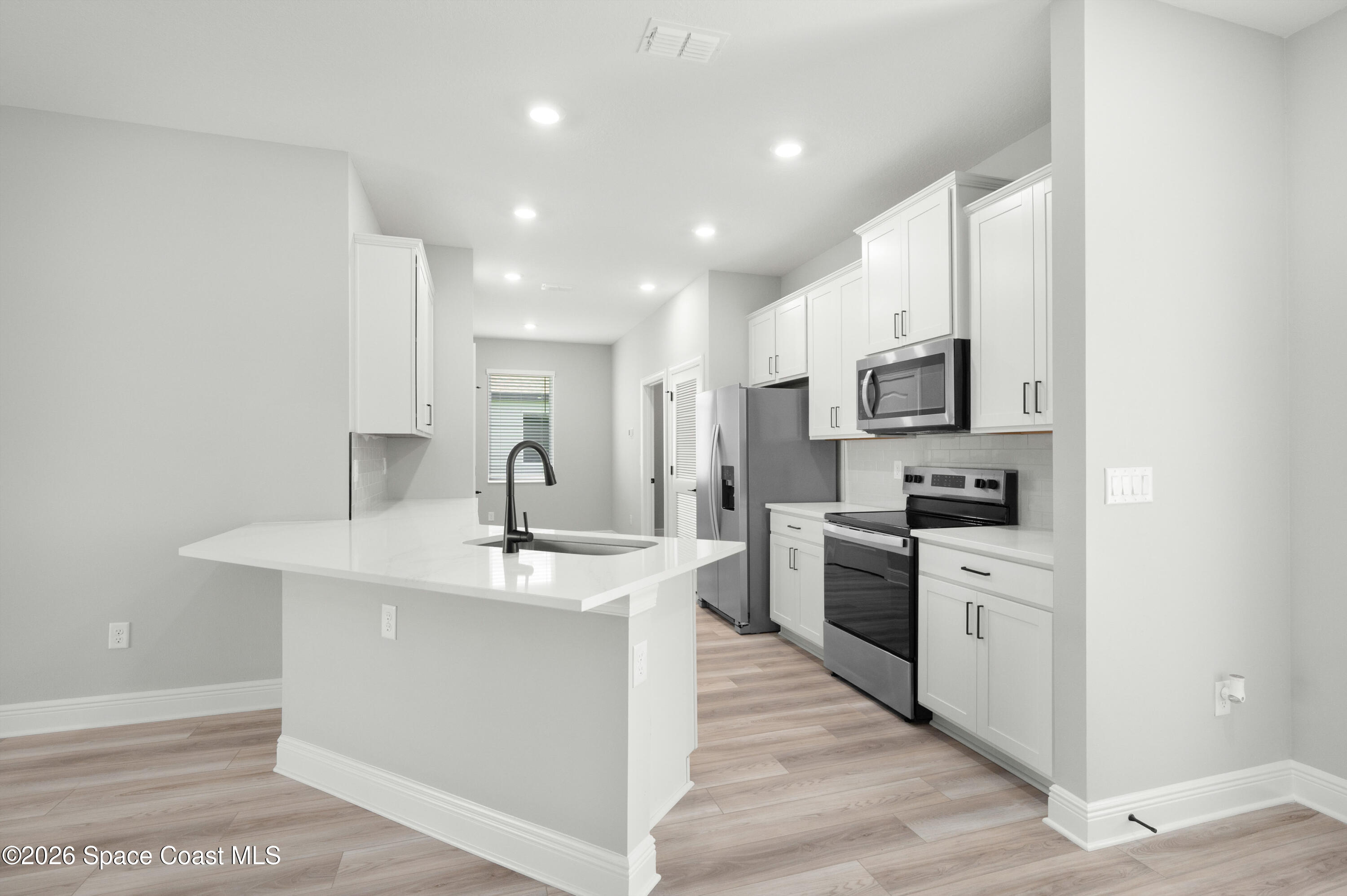 1698 Waldo Street Se Property Photo 15