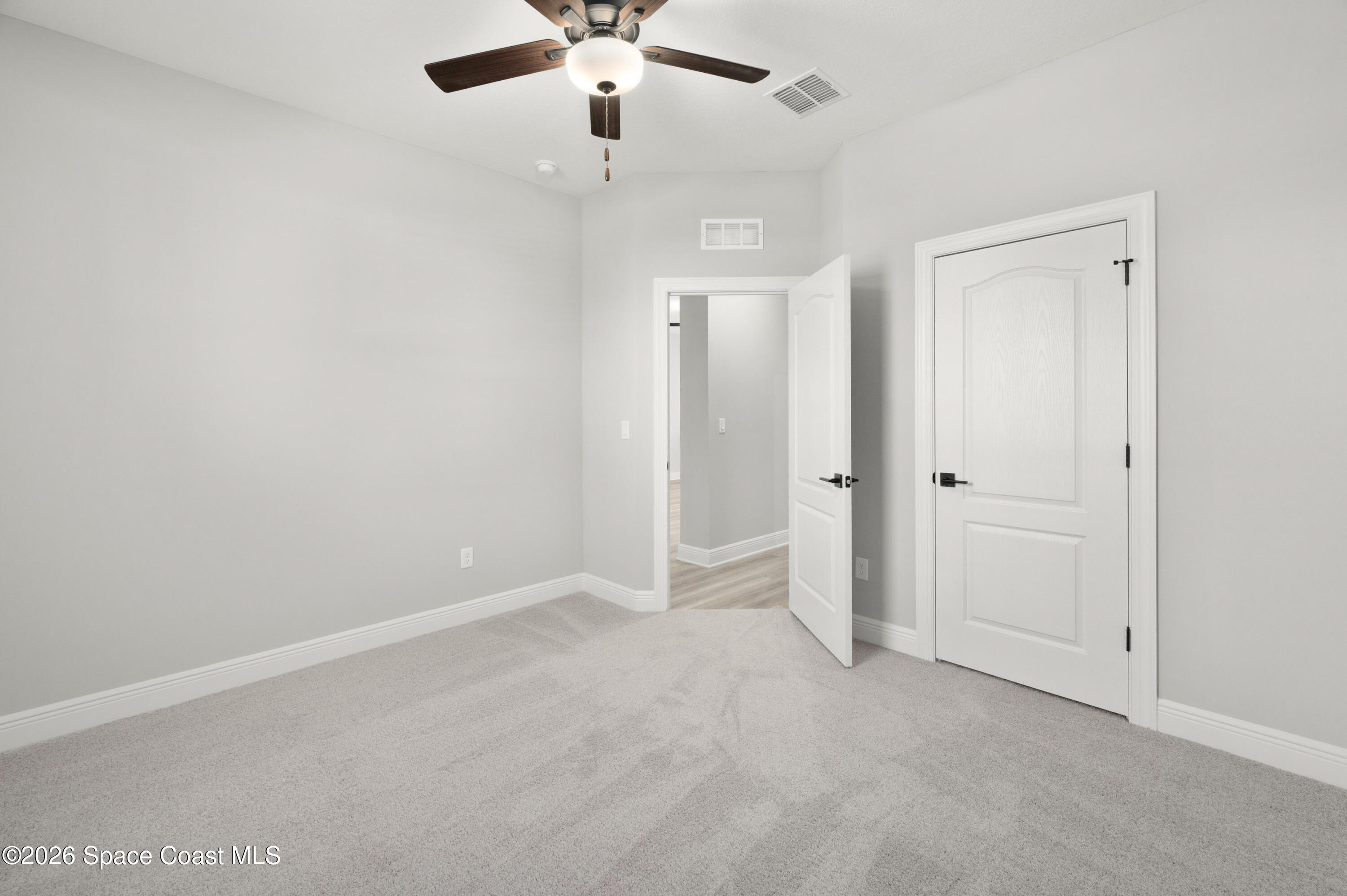 1698 Waldo Street Se Property Photo 20