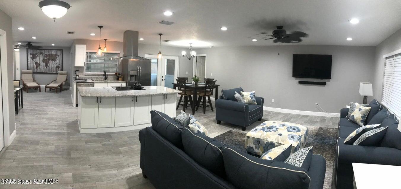 360 Desoto Parkway Property Photo 4