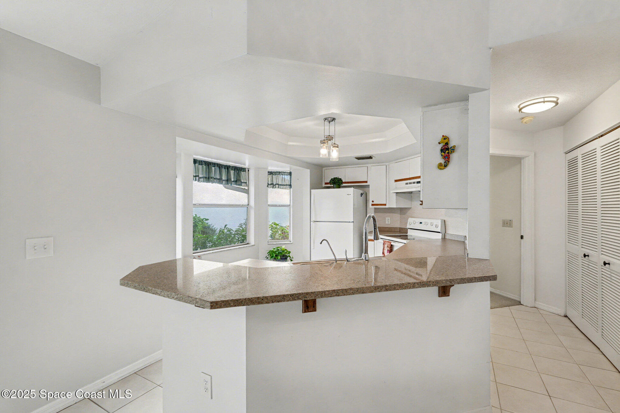 904 Maplewood Court Property Photo 12