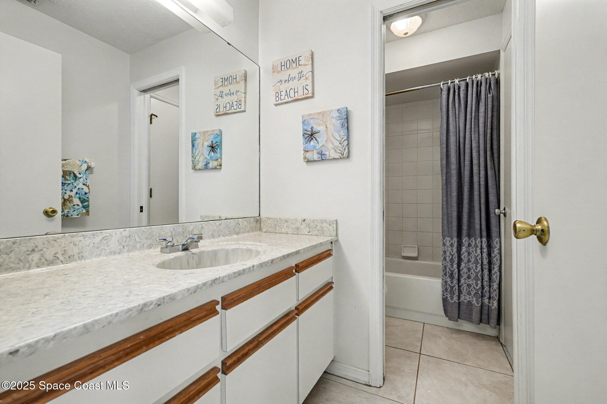 904 Maplewood Court Property Photo 15